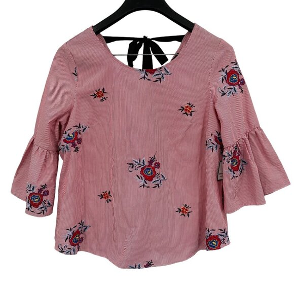 Nine West Women's Floral Embroidered BOHO Artsy Boxy Bell Sleeve Top Size Medium - Picture 1 of 6